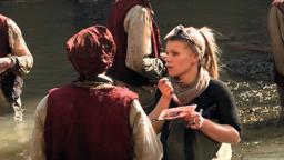 Featurette: "OTS: Epic Scale - Les Mis' Opening Number"