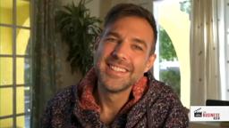 The Business Online: The Voyeurs