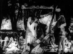 The Magic Cloak of Oz - Part 1