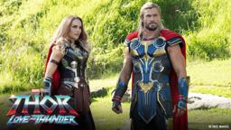 STORMBREAKER or MJOLNIR with the Cast of Thor: Love and Thunder!