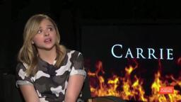 Carrie Interview With Julianne Moore, Chloe Moretz, Judy Greer And Kimberly Peirce [HD]
