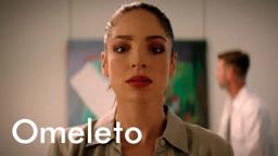 A woman roams an art gallery -- and discovers her painter father's love and lessons. | Underpaint