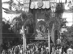 Chaplin's 'The Circus' premiere footage - 1928 (1 of 2)