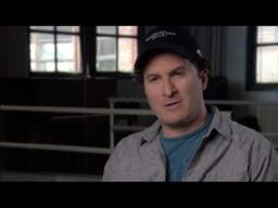 BLACK SWAN Featurette: Darren Aronofsky