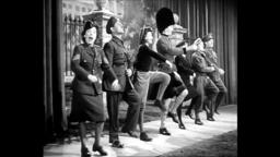 Rubber-necked Nat Jackley, Dan Young & Friends (Mancunian Films extract)  1946