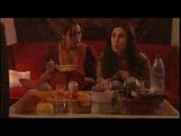 trailer "ENTRE ABRIL Y JULIO" (España, 2002)