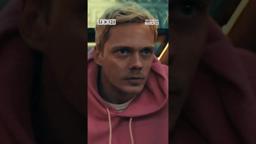 Official Vertical Trailer