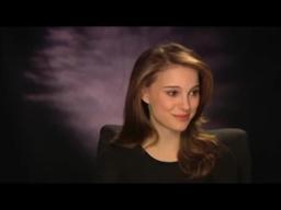 BLACK SWAN Featurette: Natalie Portman