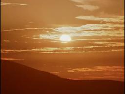 The Long Rainbow (35mm, trailer)