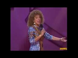 Elayne Boosler: Live Nude Girls - Smuggling