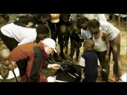 AFRICA LIGHT / GRAY ZONE Shooting Slideshow