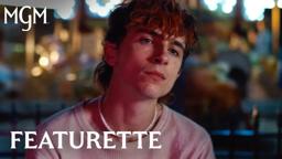 Meet Lee - Featurette