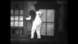 Betrayed by a Handprint (1908) AM&B