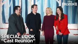 "Cast Reunion" Special Look