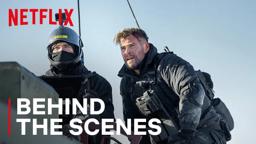 How Chris Hemsworth Trained for Extraction 2 Stunts