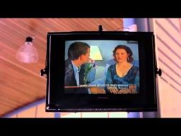 Danny Deckchair (2003) - Trailer