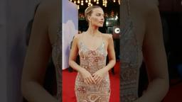 Premiere - Margot Robbie