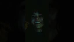 Trailer 2 (vertical)