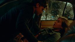 SINNERS' Hailee Steinfeld Kissing Scene in The Edge of Seventeen