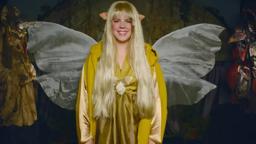 Dress as Kira from The Dark Crystal!