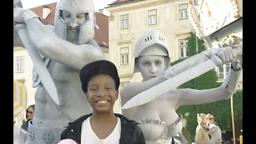 MeTube 2: August sings Carmina Burana