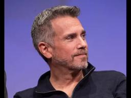 25th Anniversary of Beauty and The Beast: Creating Beast