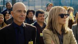 Our Brand Is Crisis - Sandra Bullock and Billy Bob Thornton Featurette