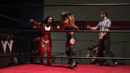 Allie Recks Vs Renee Michelle WOW 10 7 17