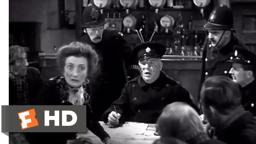 The Invisible Man (1933) - He's Here! Scene (4/10) | Movieclips